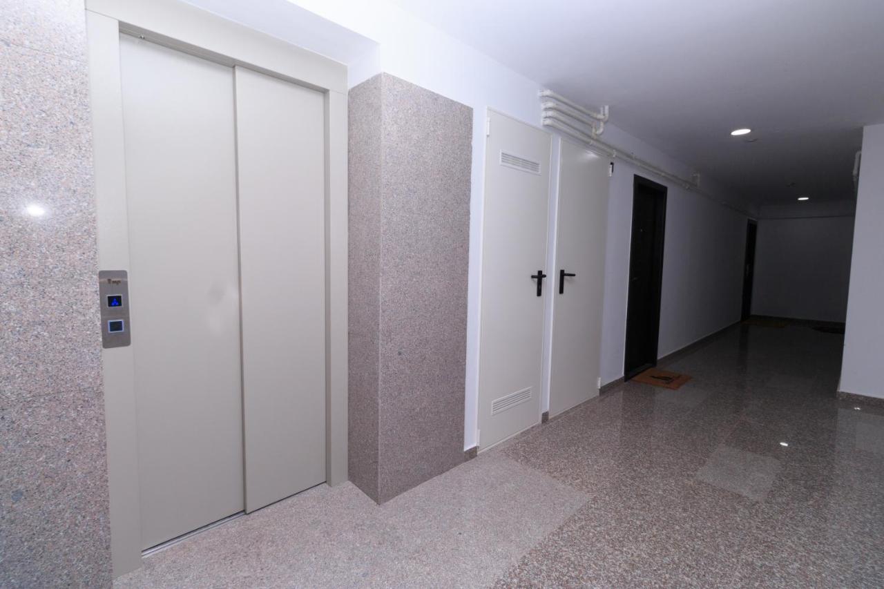 Best View Ap With Parking And 2 Bathrooms Синая Екстериор снимка